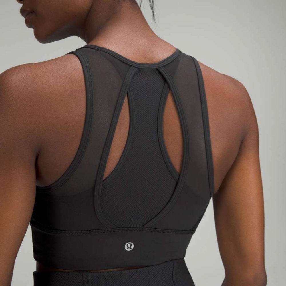 Lululemon Everlux High-Neck Train Bra